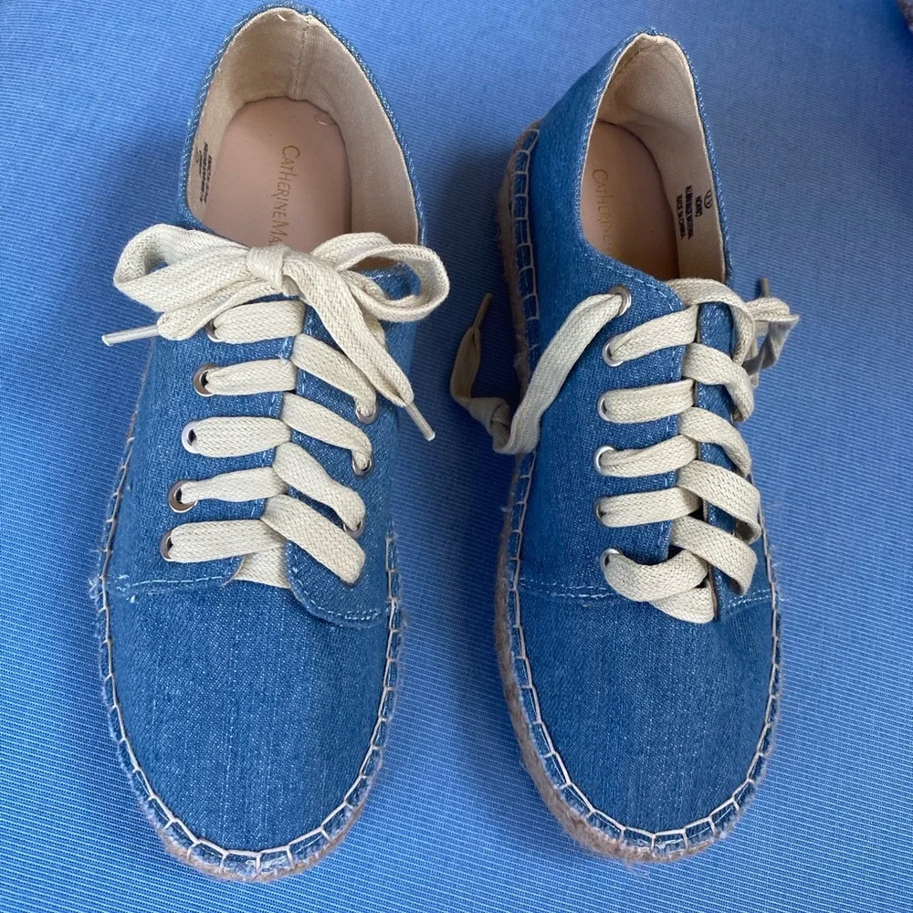 Catherine Malandrino Light Blue Denim Lace Up Espadrille Sneakers  size 7 1/2